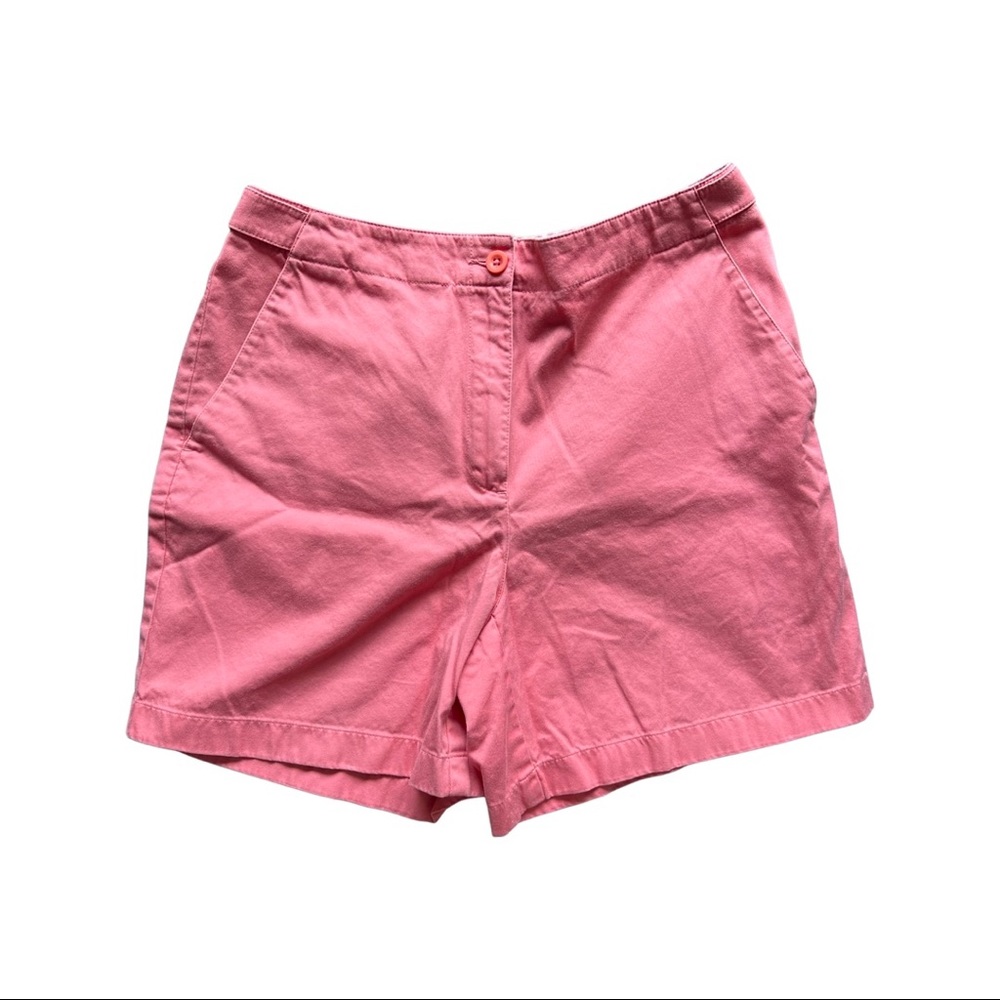 Liz Claiborne Coral Shorts. Slightly worn. Size 6.